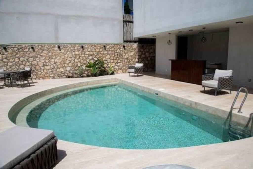 2-bd In Heart Of *